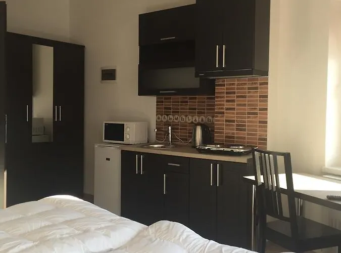 Mini-hotel Megora Мини-отель